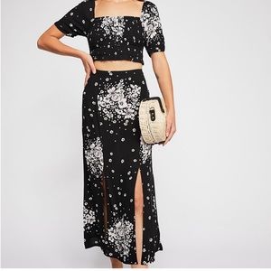 Women’s free people bare me floral set